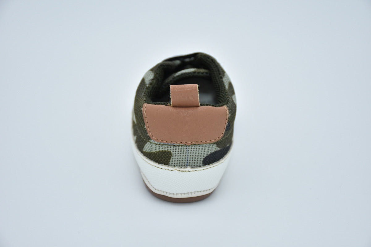 Tenis Infantil Mirruña En Textil Pvc Con Impresión Camuflaje Verde