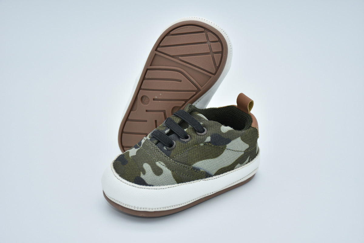 Tenis Infantil Mirruña En Textil Pvc Con Impresión Camuflaje Verde